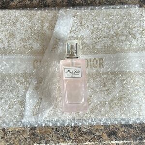 Miss Dior hair oil